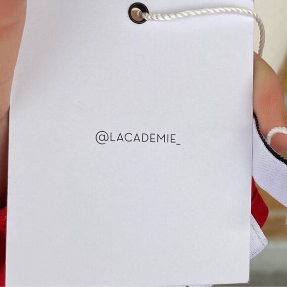 L'Academie The Ruffle Boho Blouse
Cabernet small - Picture 9 of 10